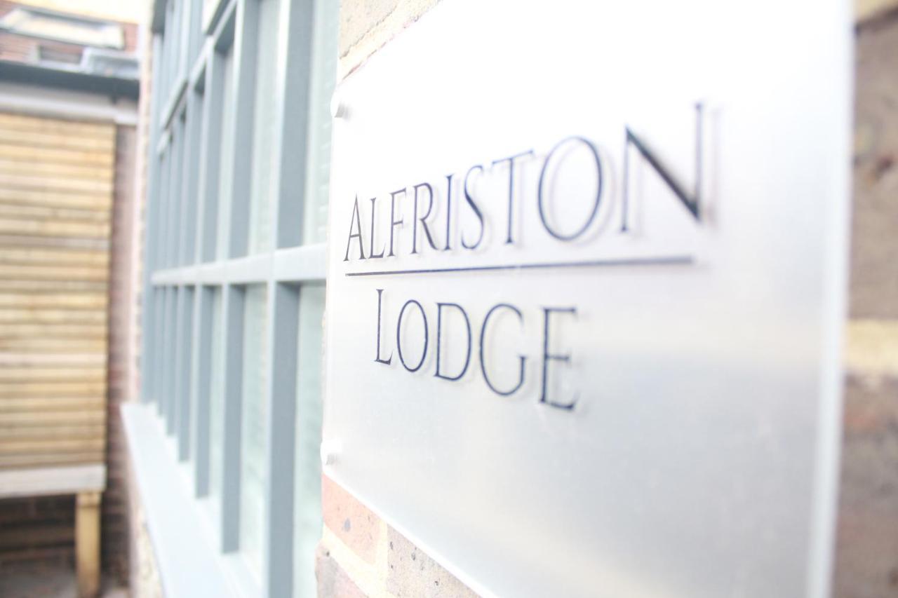Alfriston Lodge By Air Premier Extérieur photo